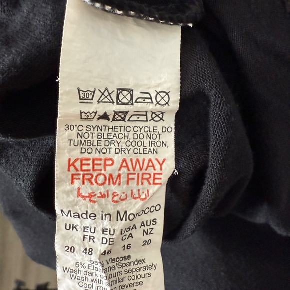 Pretty Little Thing Black long sleepware - Picture 7 of 7